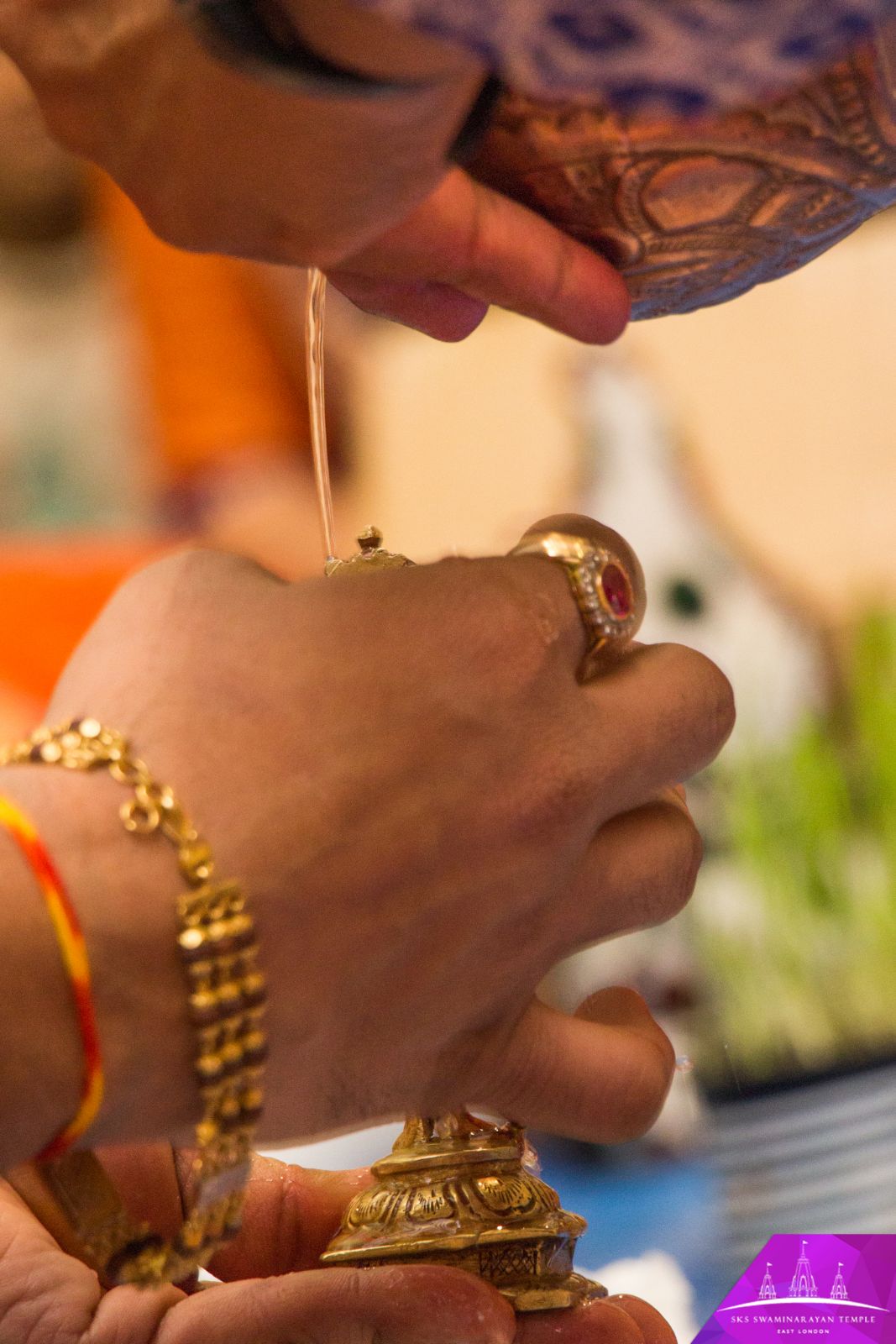 ©1987-2017 SKS Swaminarayan Temple East London